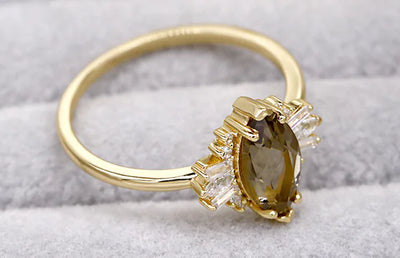 Dunli New Style Tea Crystal Ring